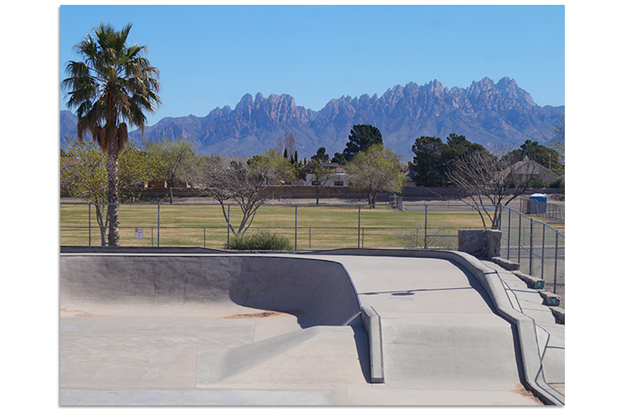 las cruces skate park with mountains in the distance