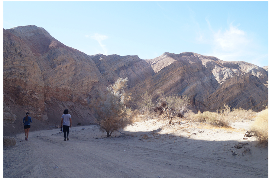 walking the road to the start of calcite mine