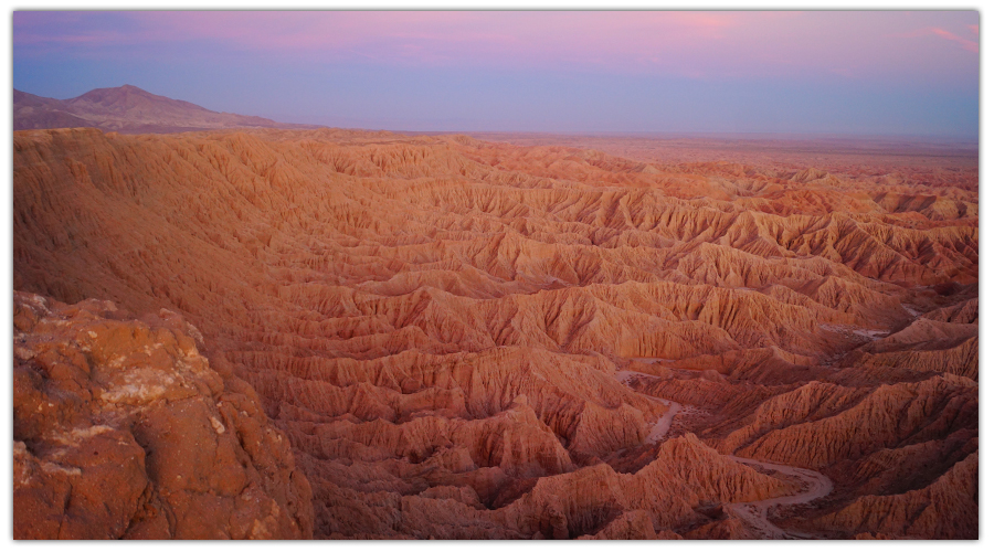 Badlands overlook at Font's Point