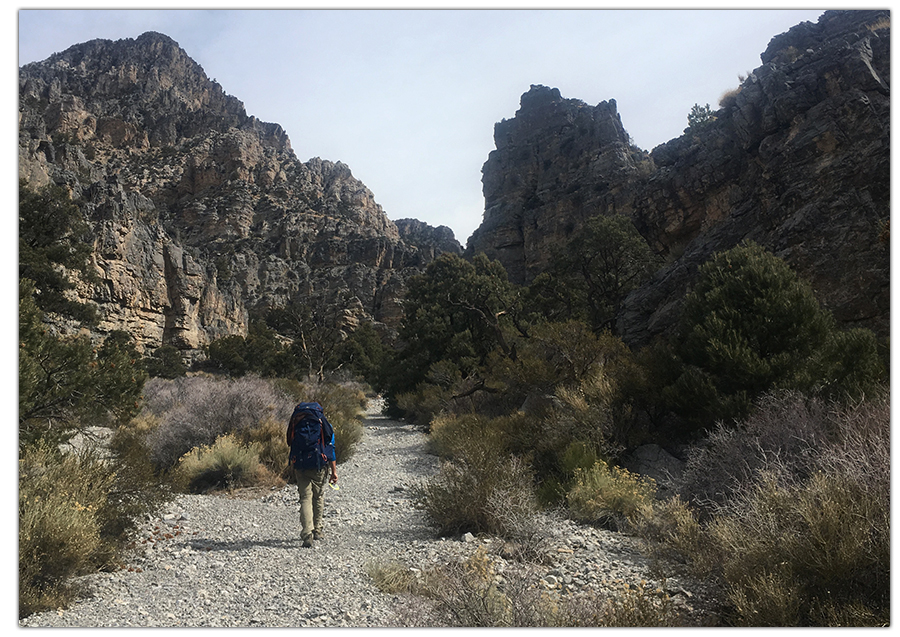 hiking to hayford peak through deadmans canyon