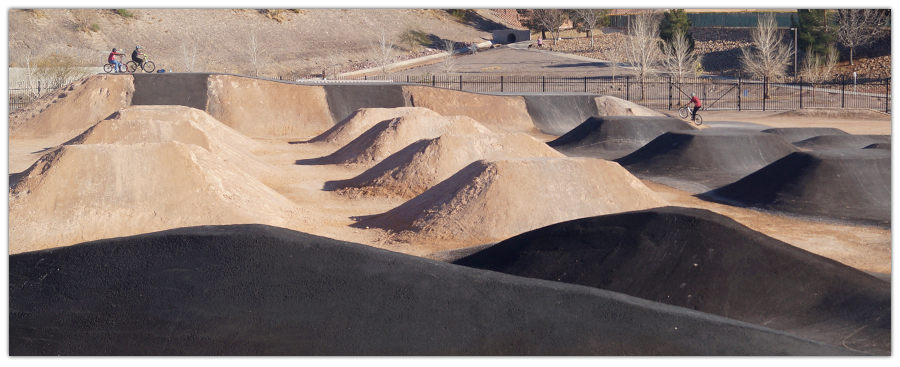 Dirt section of pump track for bikes