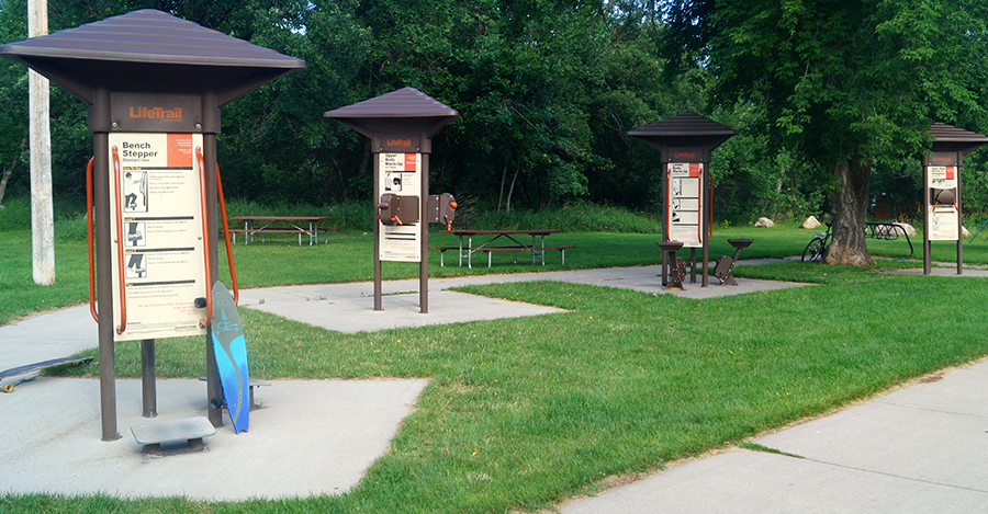 workout stations on spearfish bike path