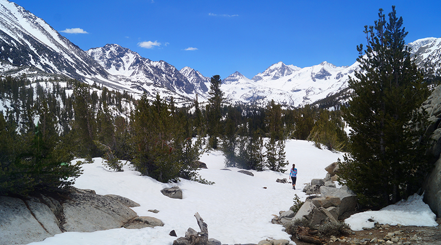 snowy hiking conditions little lakes valley trail