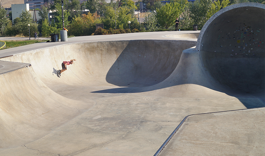 cruising a line at the Missoula Skatepark