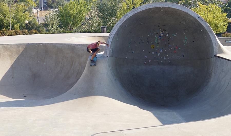 smooth roll in at Missoula Skatepark