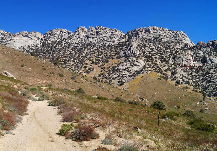 dirt road approaching Owens Peak