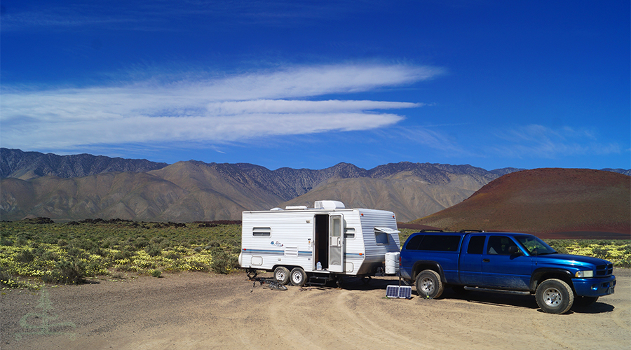 camping at fossil falls dry lake bed