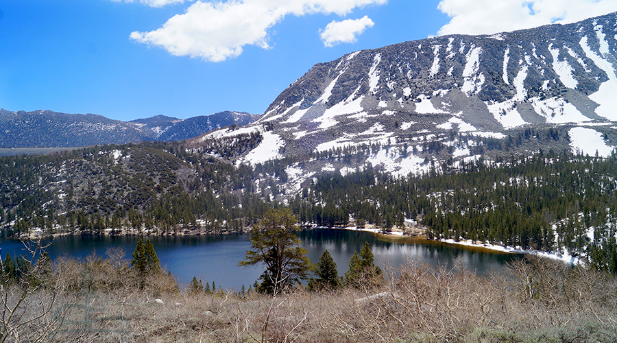 overlooking rock creek lake from hilton lakes trailhead