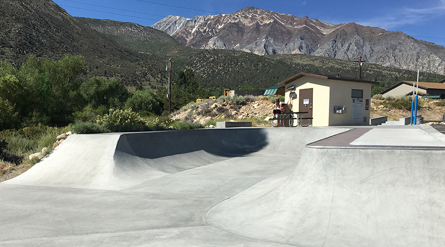 entering the main bowl at crowley skatepark