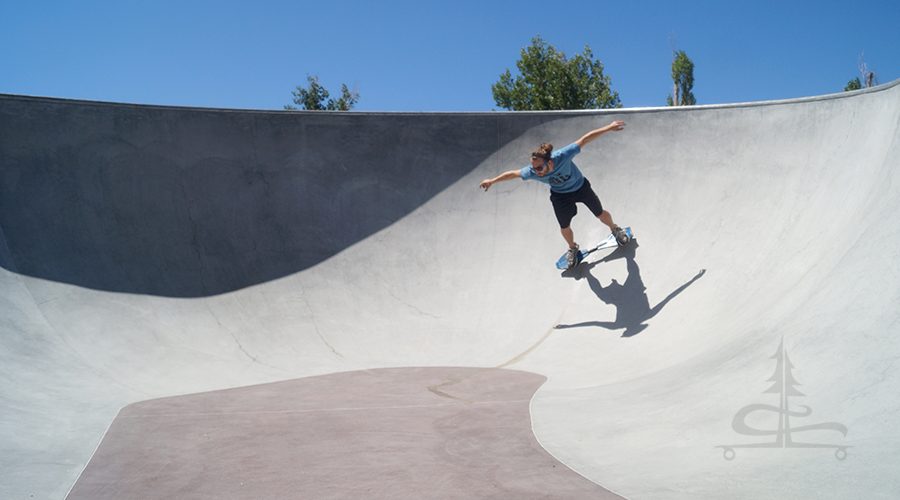 cruising the large bowl at crowley skatepark