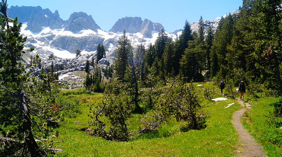 looking for a campspot among the beauty near ediza lake