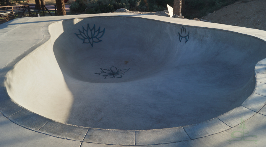 pool like bowl at the mammoth skatepark