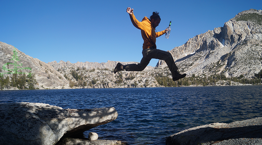 jumping rocks on the shoreline of peeler lake