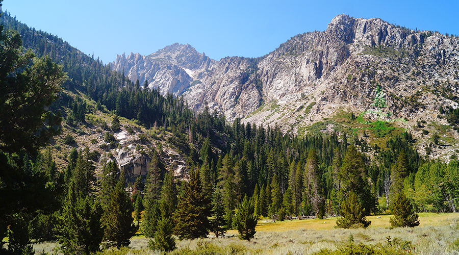 following the trail for peeler lake loop towards the granite