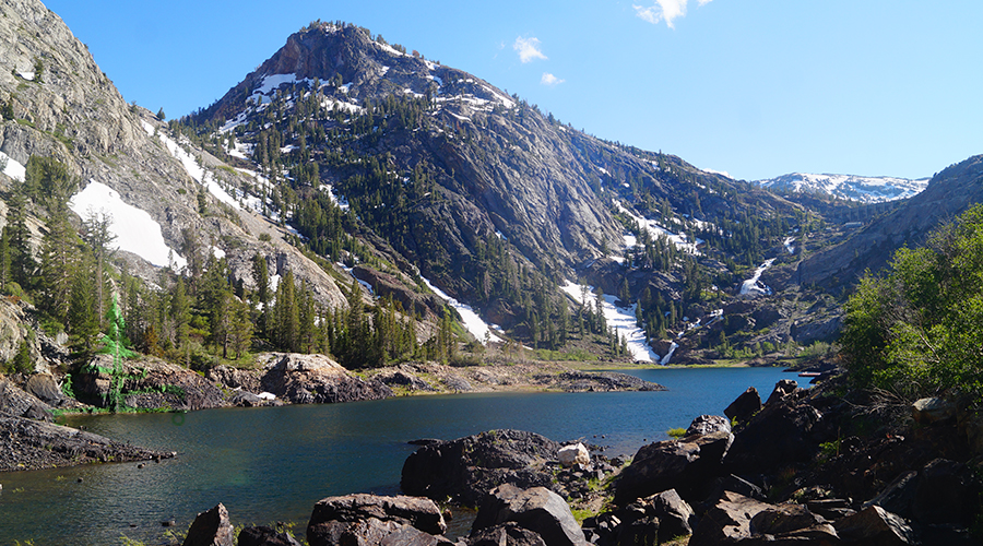 beautiful agnew lake from rush creek trail