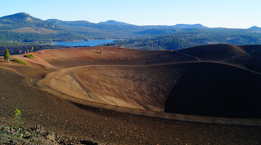 cinder cone and butte lake seen while backpacking lassen volcanic national park
