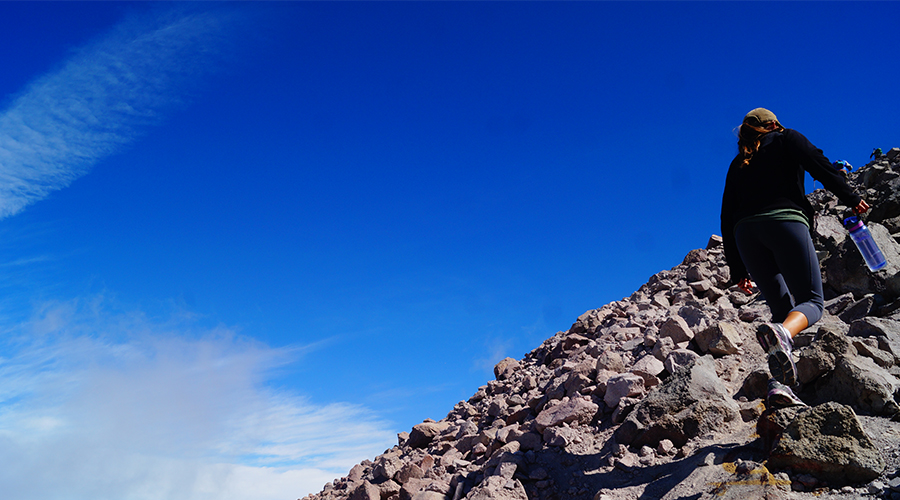 the final ascent hiking lassen peak