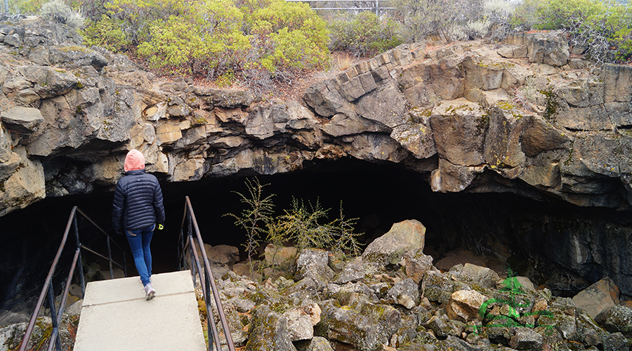 descending into subway cave