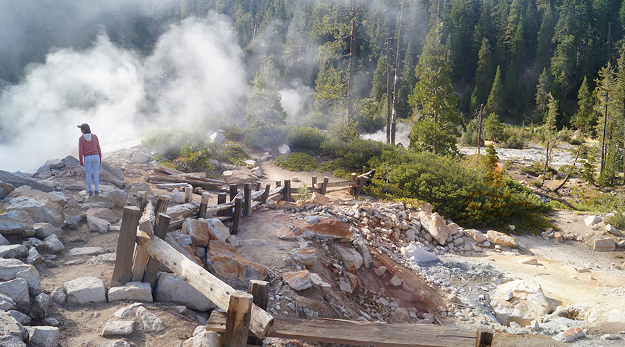 best hike in lassen to devil's kitchen