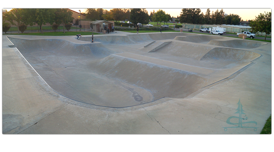 large vert layout at ripon skatepark in california