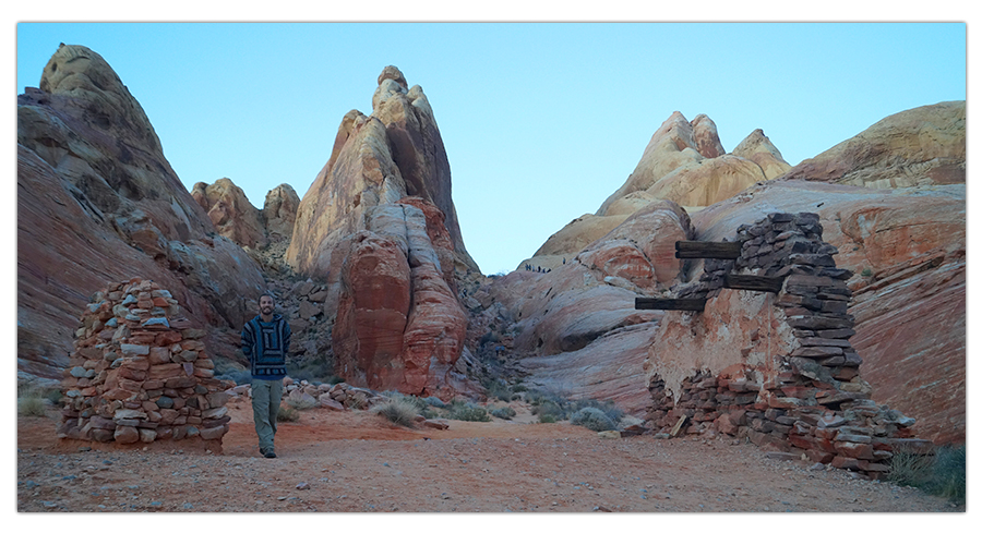 movie set at white domes loop trail