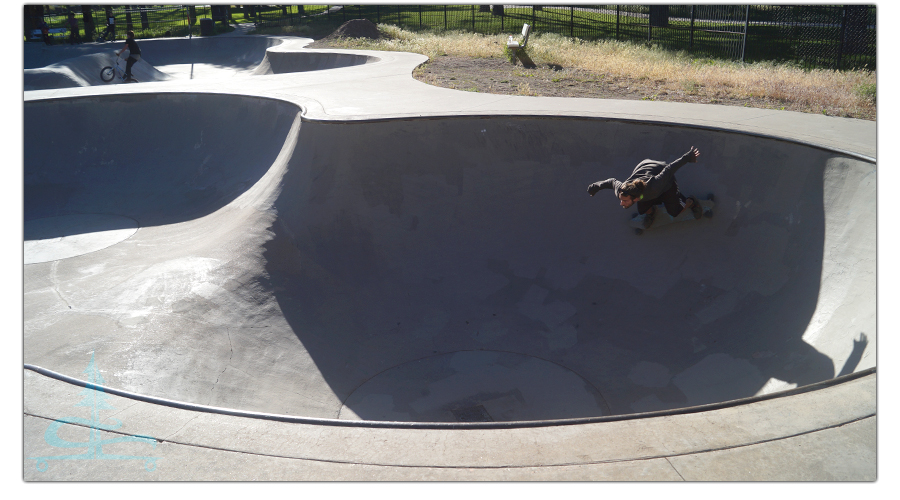 longboarding the clover bowl at bushmaster skatepark