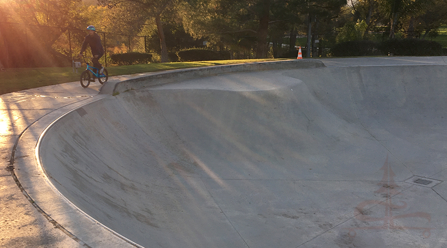 feature jutting out into the temecula skatepark main bowl