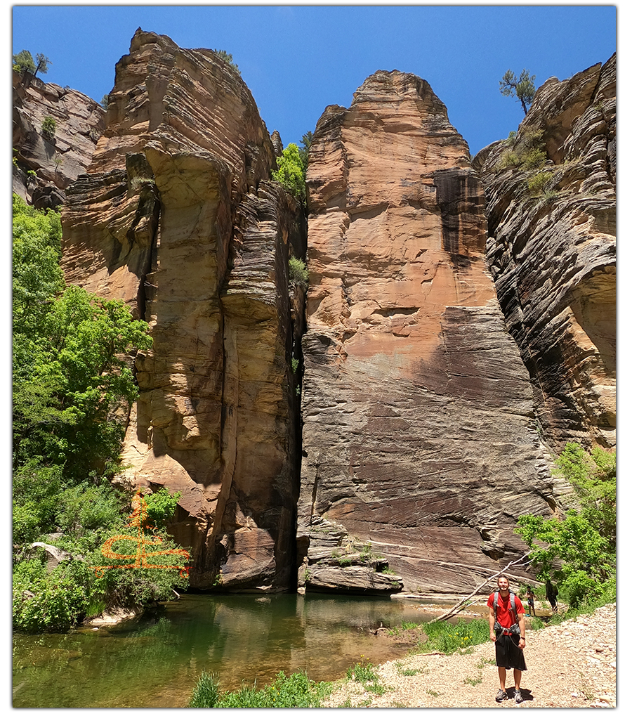 amazing rock walls along the trail while hiking point trail