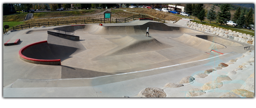 longboarding in the silverthorne skatepark