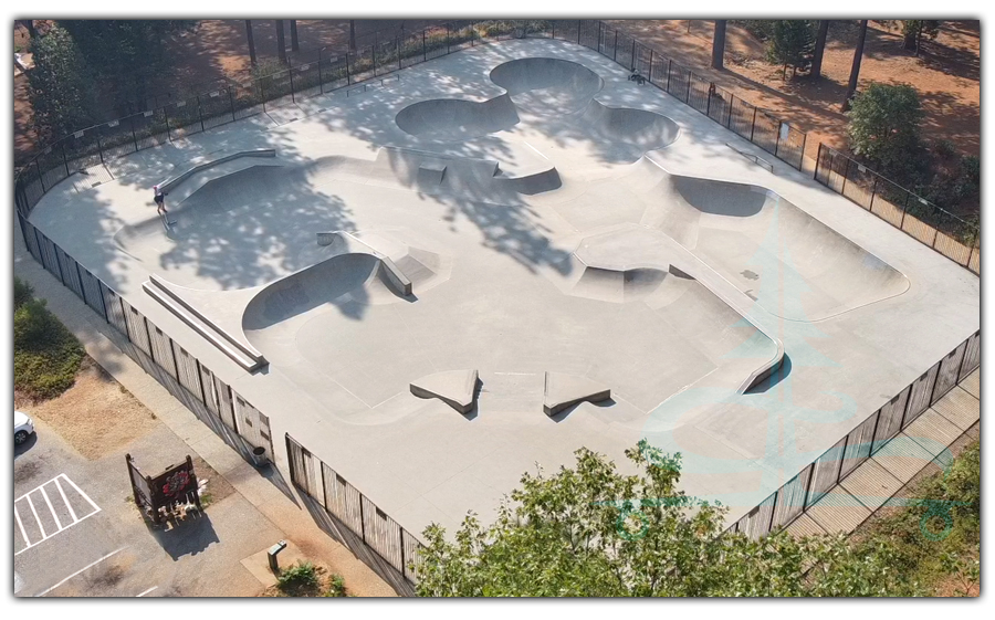 aerial view of the grass valley skatepark in california