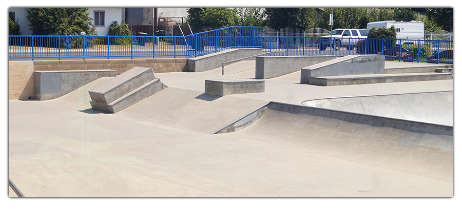 street obstacles at the riverbank skatepark