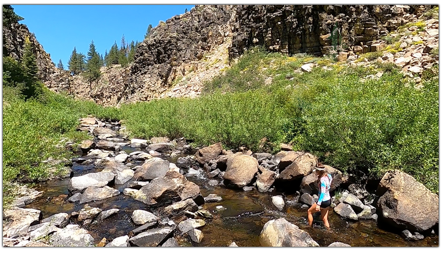 hiking to webber falls via little truckee river