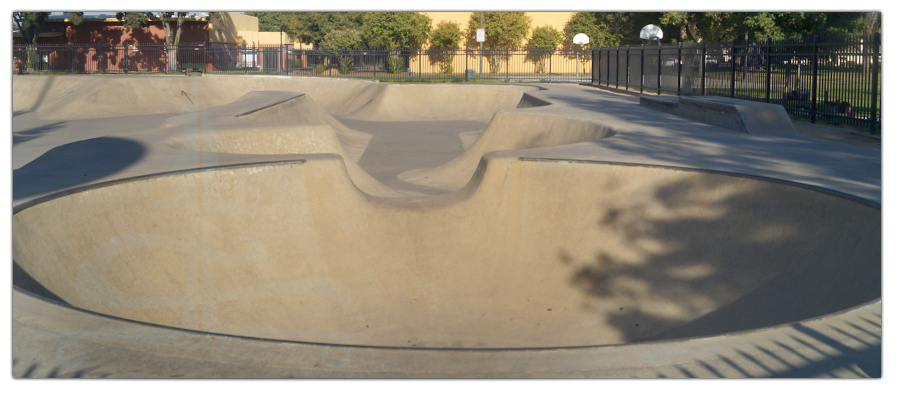 small bowl linking to snake run at provident skatepark