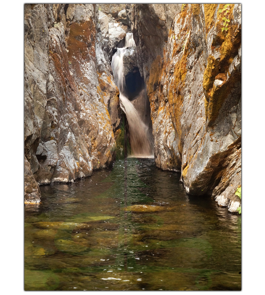 haypress waterfall near sierra city