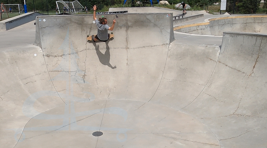 longboarding the skatepark in breckenridge