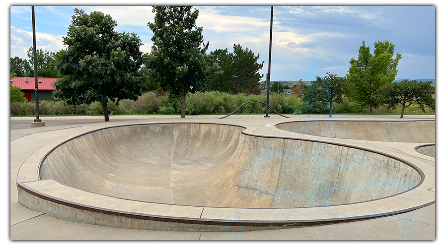 bean shaped pool bowl at the skatepark in louisville colorado