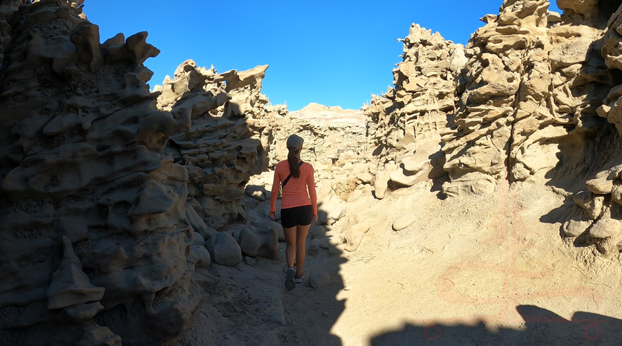 hiking the trail through fantasy canyon 