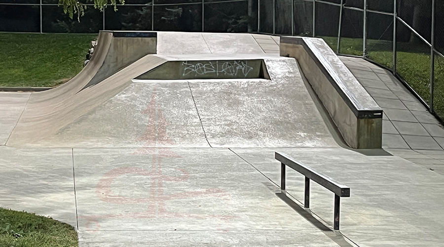multi feature obstacle at sandstone ranch skatepark