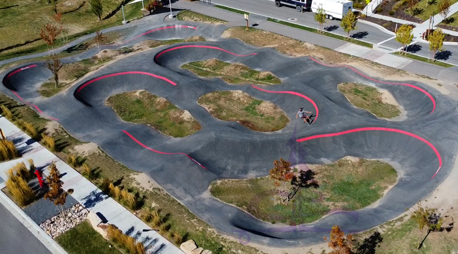 longboarding the spoke pump track